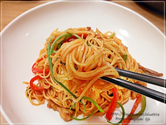 이보다 맛있는 국수있으면 나와봐~ 매콤한 볶음국수