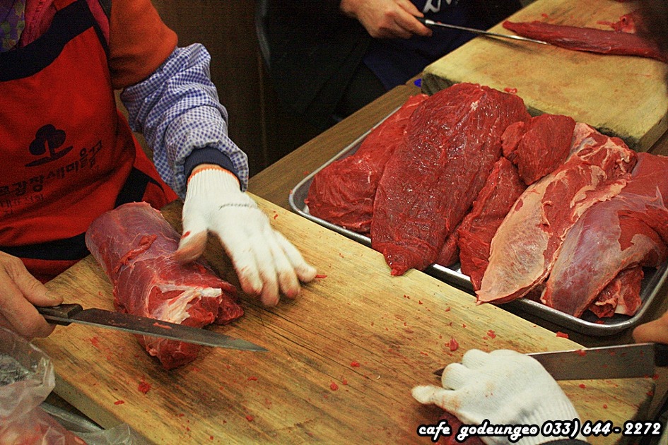 맛집의 기준은 어디 까지가 정답  일까요??...