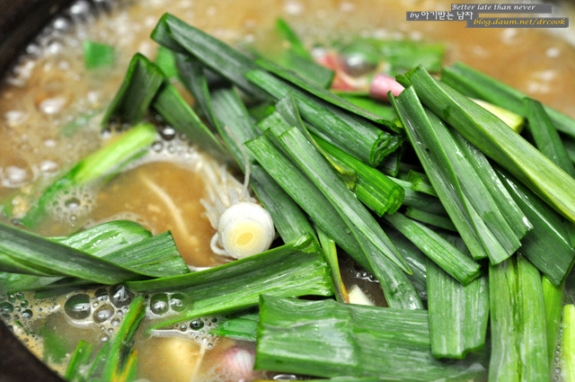 풋마늘 참송이 된장찌개