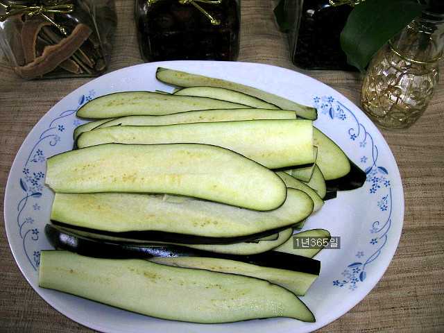 새콤한 가지짱아찌
