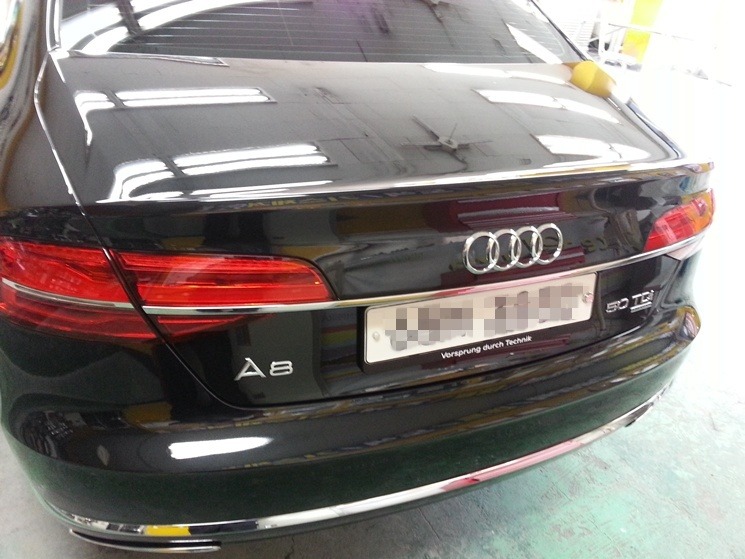아우디 A8 광택코팅