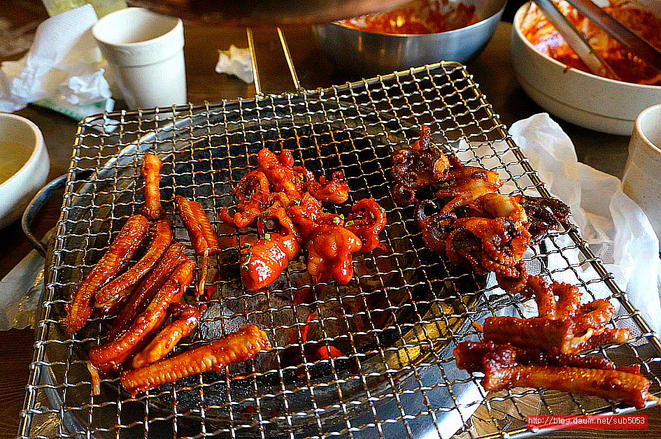 (구의동 먹자골목 맛집)숯불 꼼장어 맛집 - 건대(광진) 지역 추천맛집 땡초 꼼장어 후기
