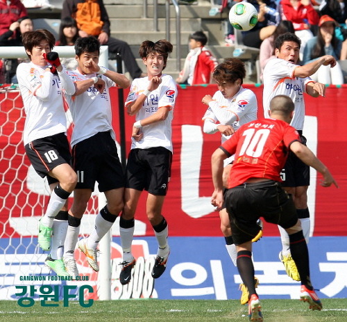 2654CB4F51DEC47F0CBF0D