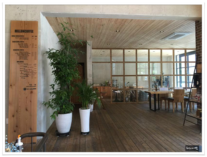 전주 송천동 카페 밀롱커피~~~전주원조비빔밥집 한국집~~ - 전북/전주 지역 추천맛집 한국집 후기