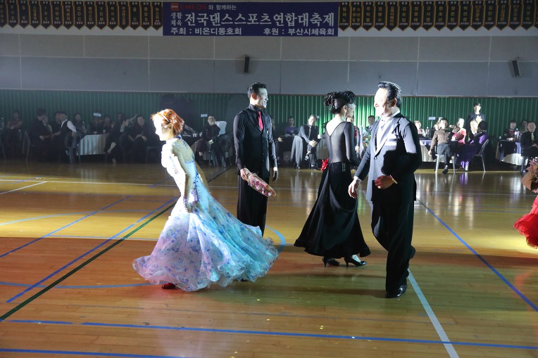 전국댄스스포츠연합대축제//구경서&김순임