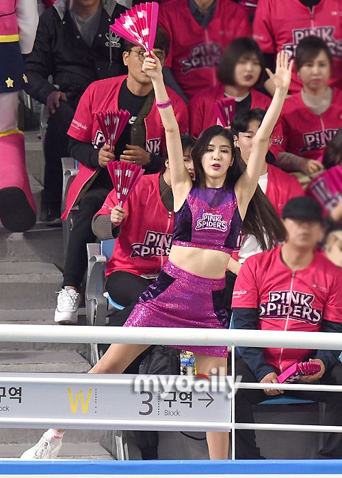 흥국생명 치어리더 김연정