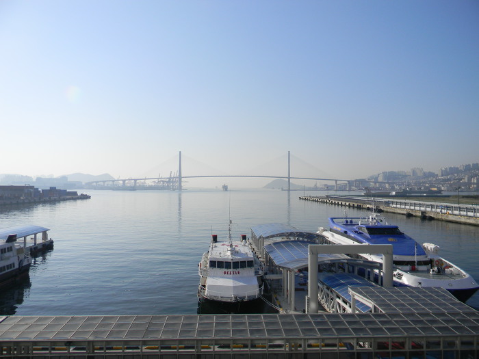 부산항 국제여객터미널에서 대마도 이즈하라항까지 (대한해협)