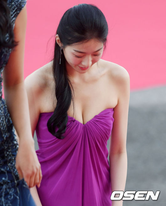 김수민